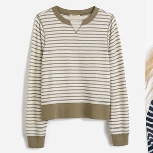 Relaxed Long-Sleeve Crewneck Tee in Stripe